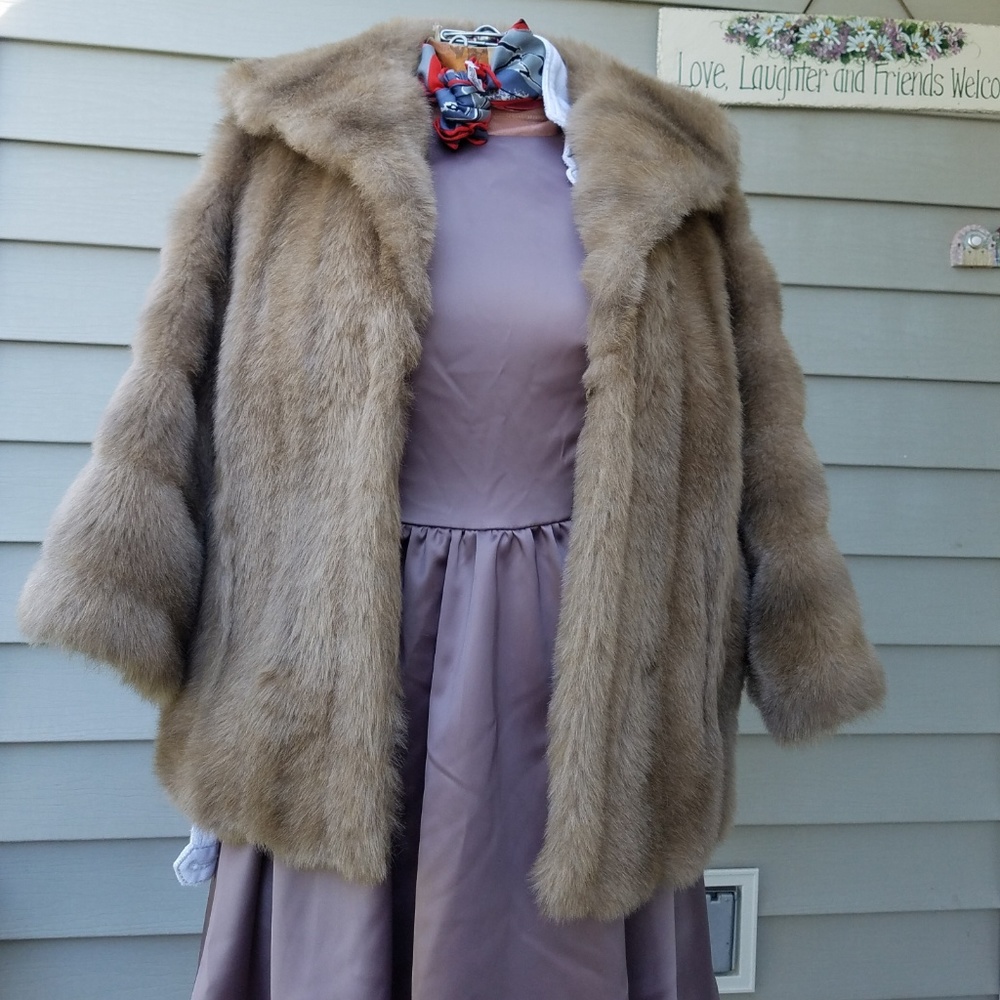 Vintage Faux Fur Cape